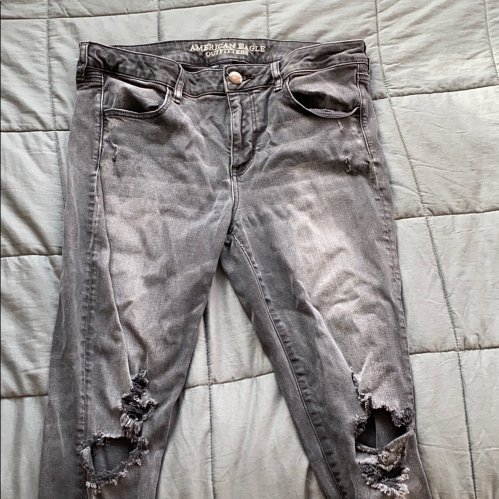 Ripped jeans